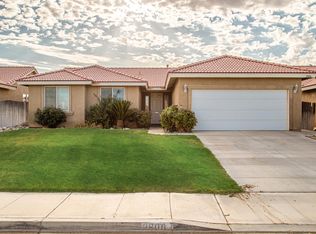 2806 Trakell St, Rosamond, CA 93560