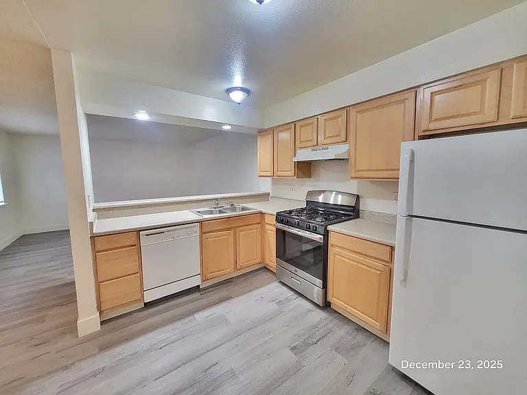 4264 Tara Ave #2 — Photo 2