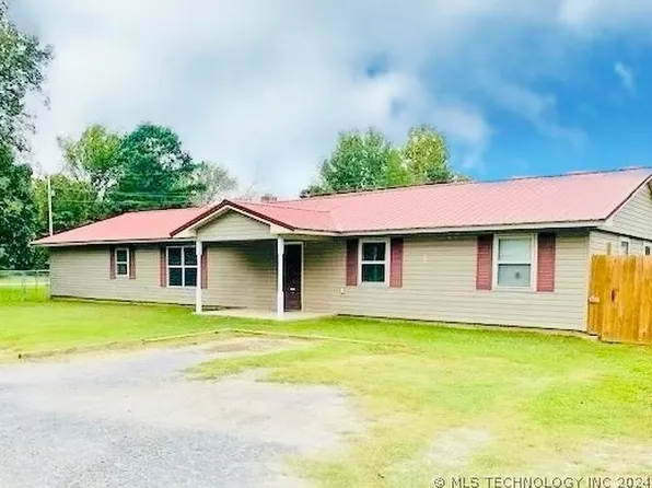 1125 W Breshears St, Clayton, OK 74536