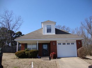 4441 King Valley Dr, Memphis, TN 38128