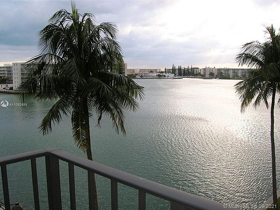 2nd image of 18151 NE 31st Ct APT 409