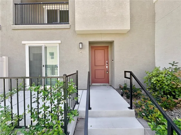 2826 Cerulean Stars Ln #4, Las Vegas, NV 89183