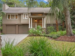 590 Oyster Rake Dr, Johns Island, SC 29455