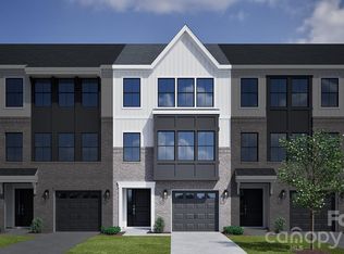 7417 Mashburn Dr, Charlotte, NC 28269