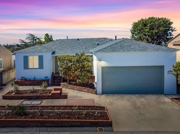 2952 Collura St, San Diego, CA 92105