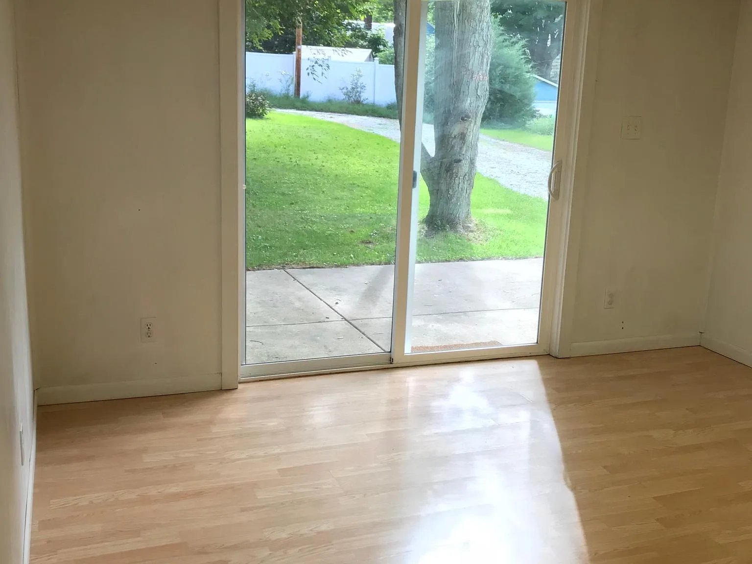 502 Center St — Photo 3