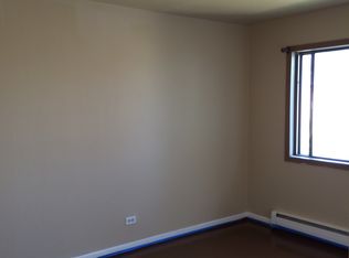 5301 S 73rd Ct APT 02, Summit Argo, IL 60501