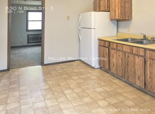 830 N Bond St APT 3, Springfield, IL 62702