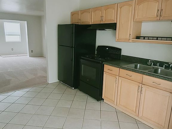 5th image of 54 Seaside Dr