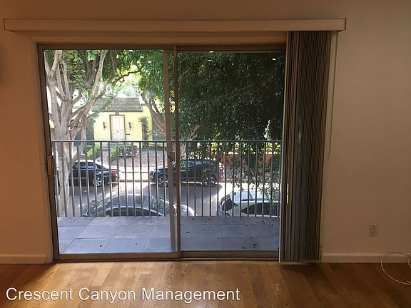 5th image of 645 Westmount Dr APT 201