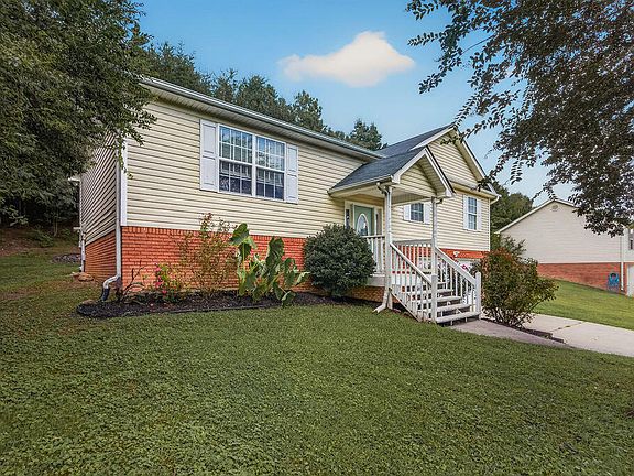 5th image of 908 Clay Hill Dr