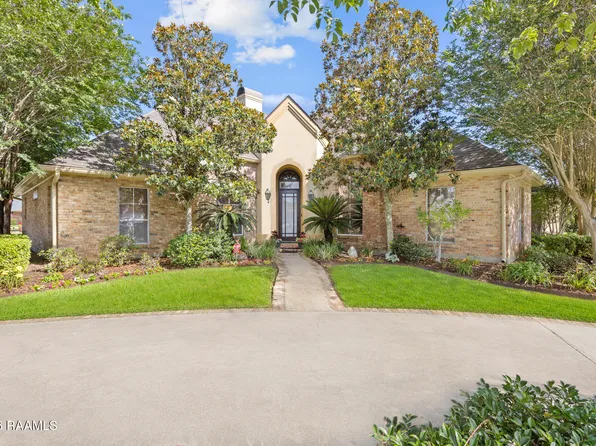 100 Twisted Oak Cir, Lafayette, LA 70508