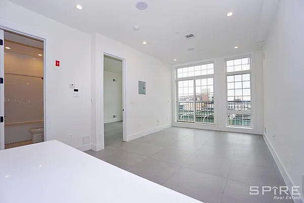 Rented by Spire Group | media 19