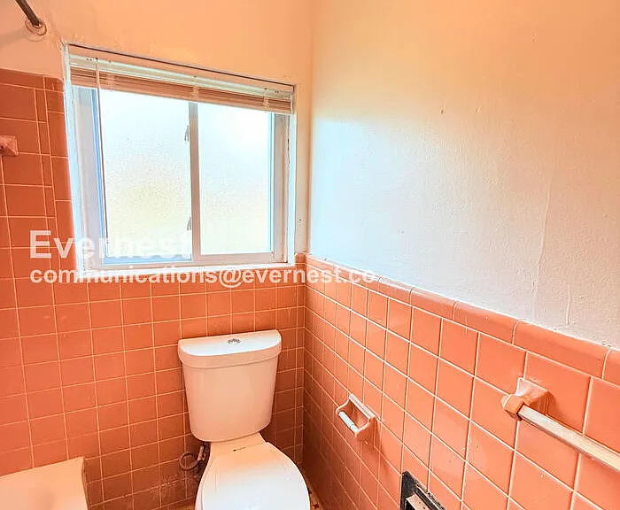 15601 Schoolcraft St #2 — Photo 10