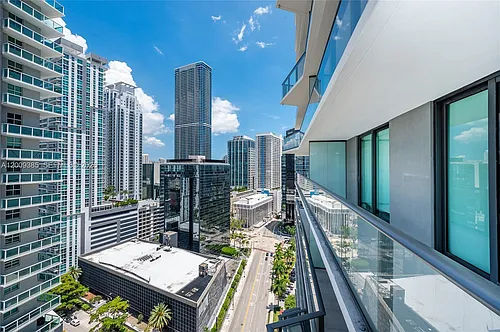1300 S Miami Ave #2011 Photo 1