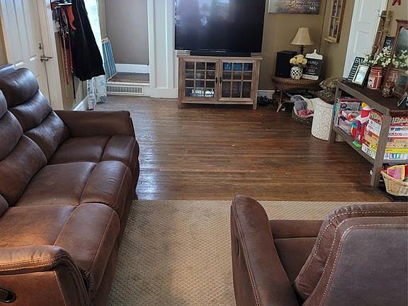 5th image of 50 James St