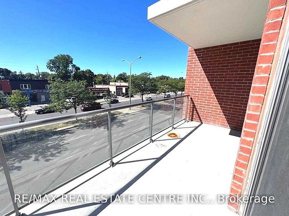4th image of 22 E Haven Dr #536