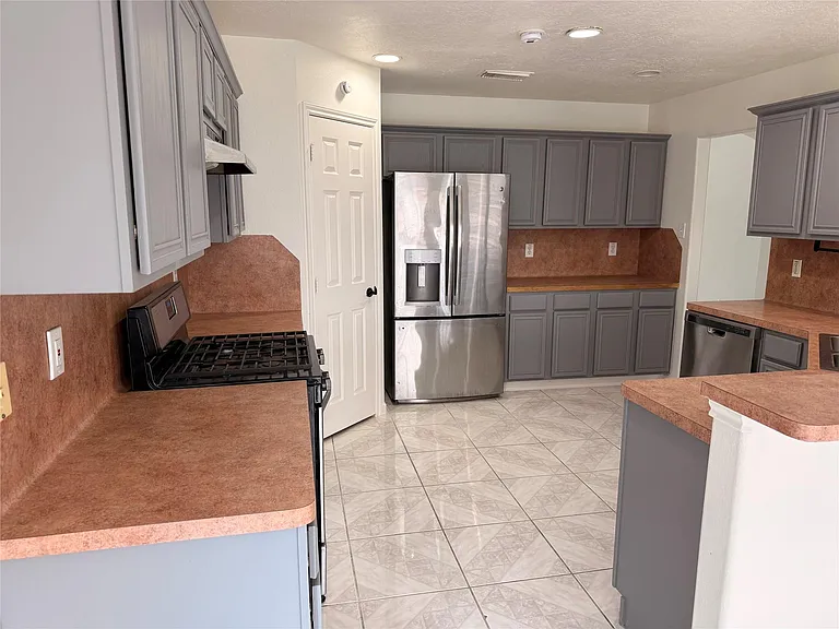12603 Orchard Summit Dr — Photo 18