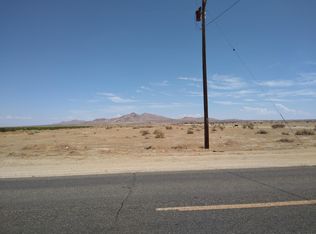 Avenue O E, Palmdale, CA