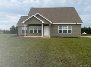 2107 Geddie Loop Rd, Deatsville, AL 36022