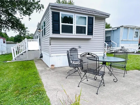 5203 Main St, Lexington, MI 48450