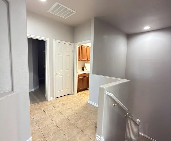 215 Animated Ct — Photo 9