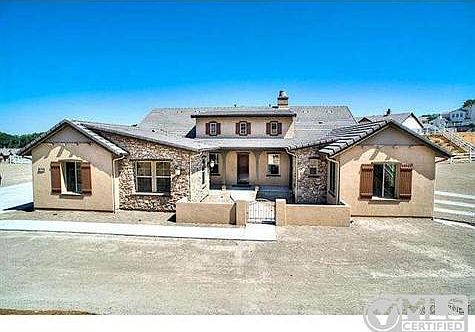 1st image of 26950 Cotswold Dr
