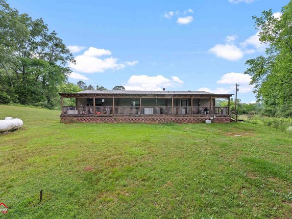 12715 Fm 840 E, Mount Enterprise, TX 75681