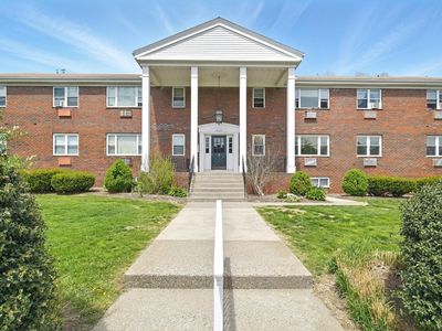20 Regency Park Dr UNIT 20, Agawam, MA, 01001