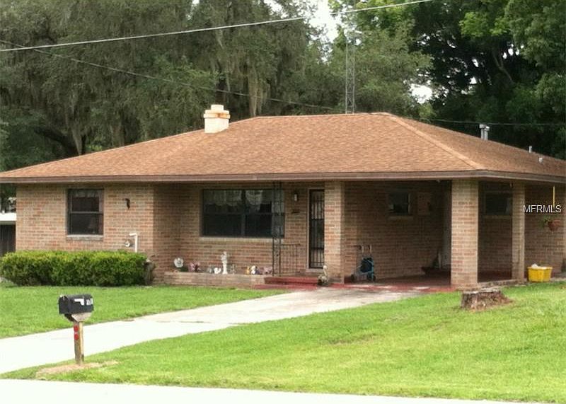 2nd image of 2211 Hutchinson Ave