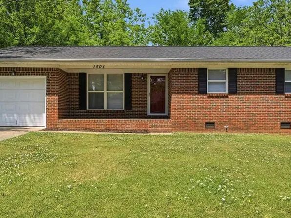1505 Faye St SW