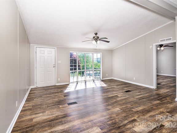 5th image of 186 Ellendale Ln