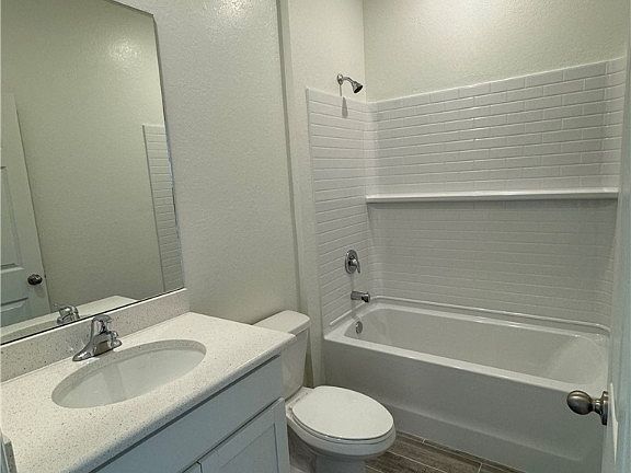 4th image of 4210 NW 34th Ter