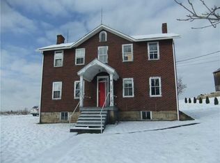 443 Keck Rd, Butler, PA 16002