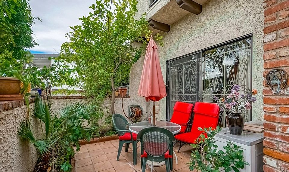 1st image of 1719 Rogers Pl Unit 31K