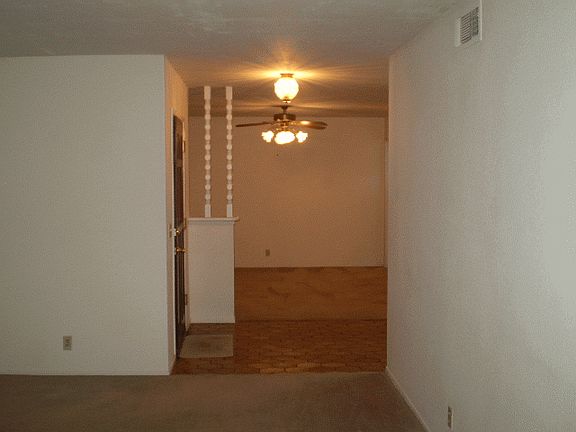 3rd image of 5285 Whitney Blvd