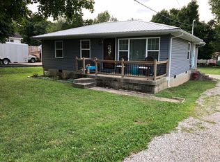 321 Crume Rd, Vine Grove, KY 40175