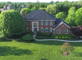 10676 Falls Creek Ln, Dayton, OH 45458