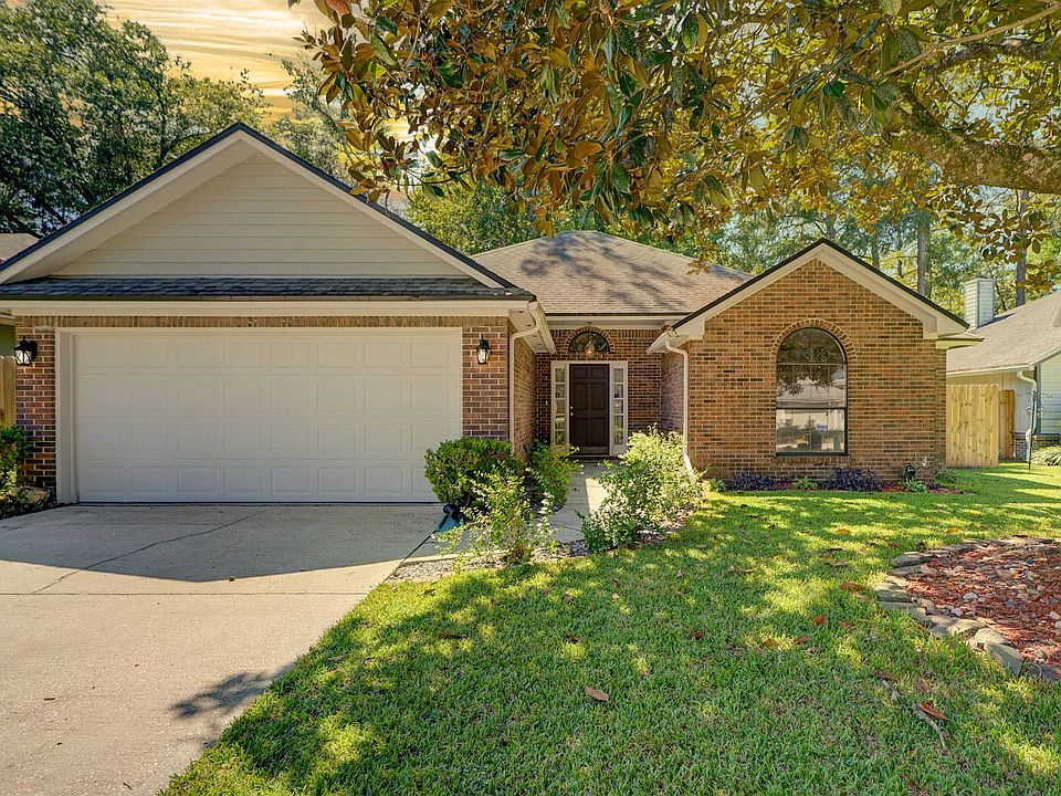 1st image of 4442 Goodbys Hideaway Dr N