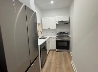 452 Park Dr APT 22C, Boston, MA 02215