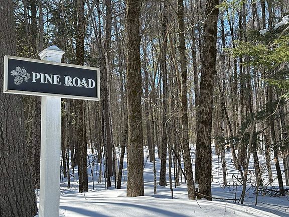 2nd image of 39 Pine Road