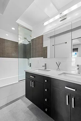 Sold by Digs Realty Group | media 6