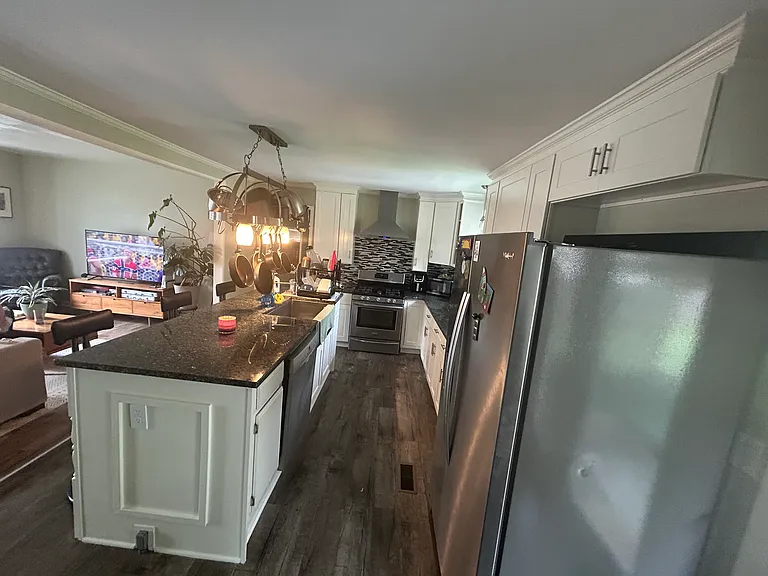 3188 Robwood Dr — Photo 11