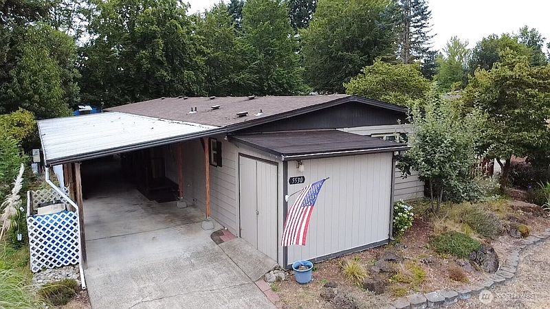5th image of 5530 Asotin Lane SE