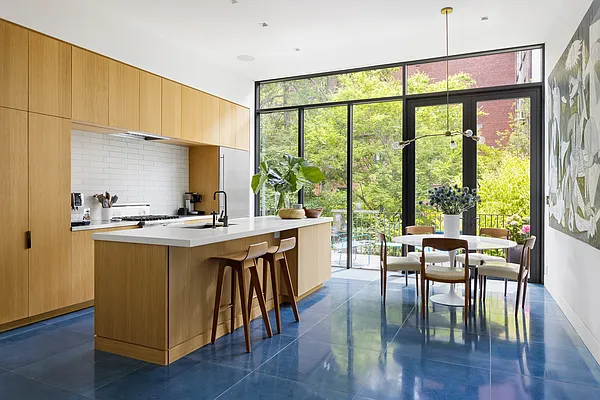 Sold by Compass | media 1