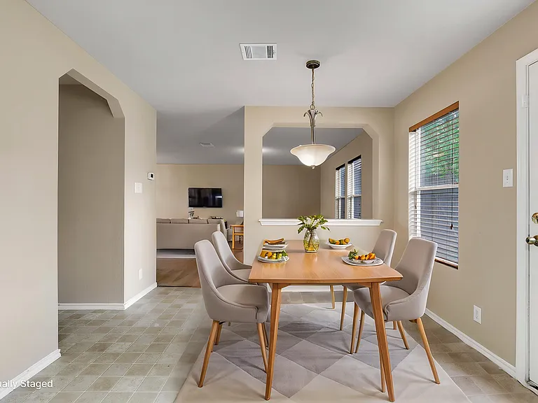 210 Birchwood Bay — Photo 12