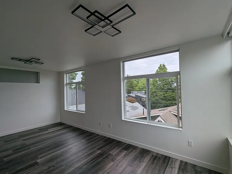 33 W Etruria St — Photo 52