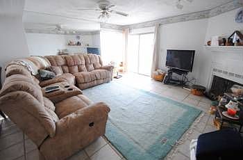 4th image of 2549 Seaview Ave