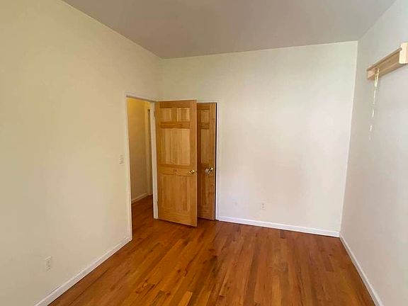 5th image of 35 Orange St #A