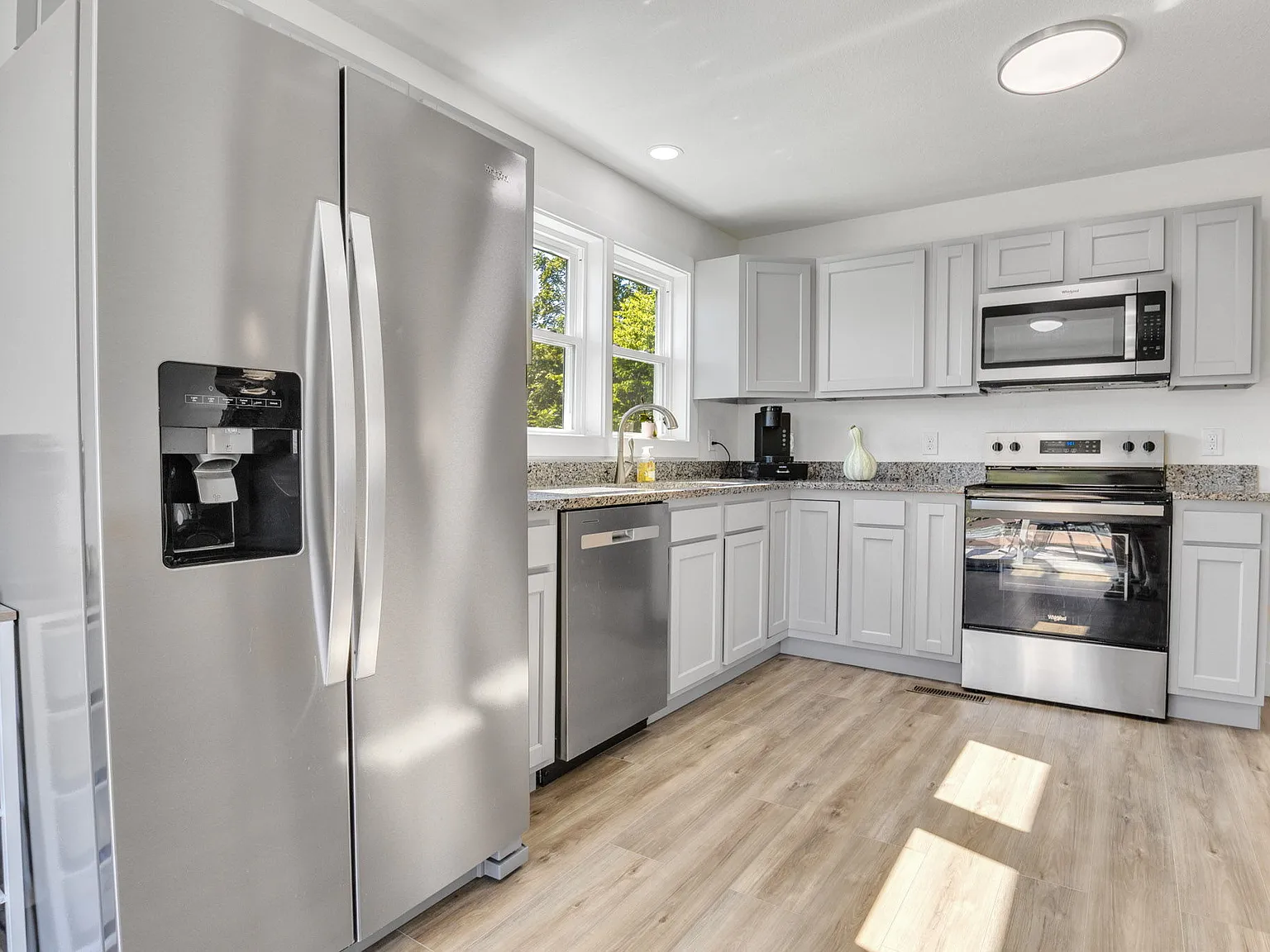 330 Birdwell Circle - 1 — Photo 2